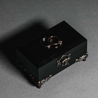 Dramatic black ring box for unique wedding themes